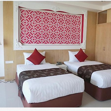 Hotel Lucky Sun Patong Zewnętrze zdjęcie